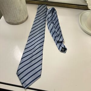 Geoffrey Beene 100% Silk Necktie Men's navy blue and light blue tie